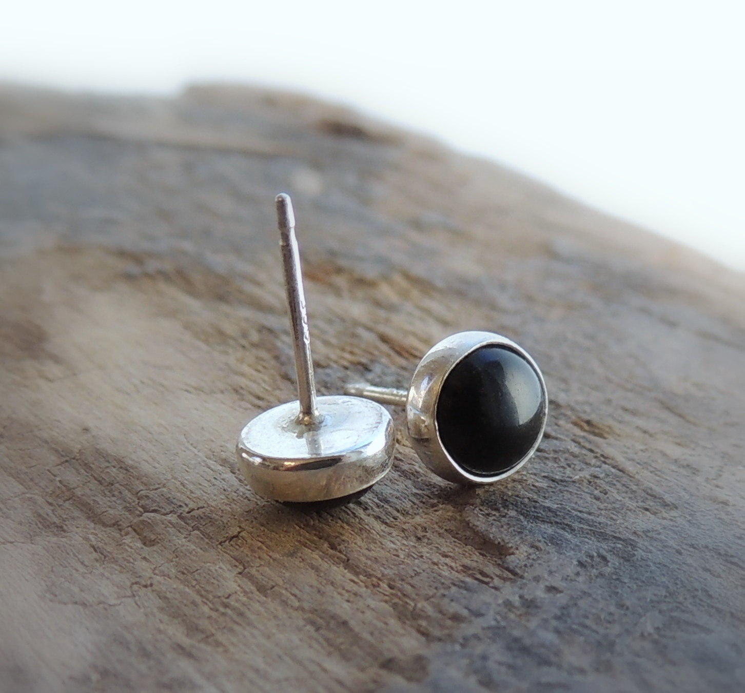 Onyx Post Earrings