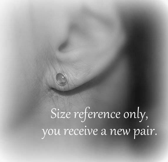 Onyx Post Earrings