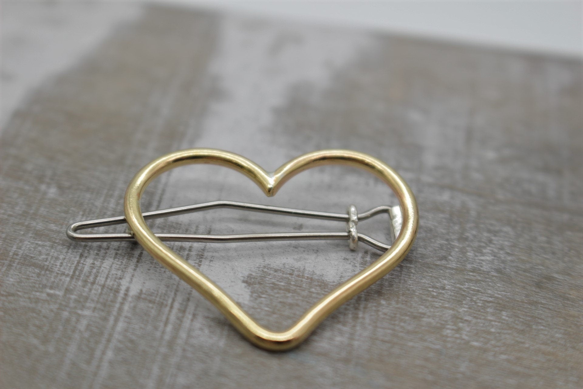Small gold heart barrette - Heart Barrette - Gift for Her - Hair Accessory - short hair barrette - Hair Jewelry