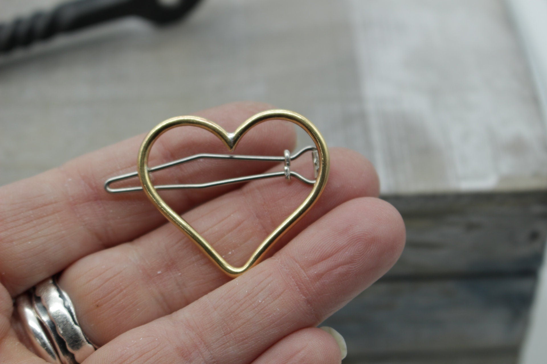 Small gold heart barrette - Heart Barrette - Gift for Her - Hair Accessory - short hair barrette - Hair Jewelry