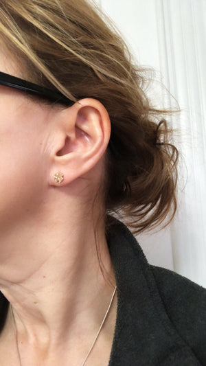 Four leaf clover stud earrings