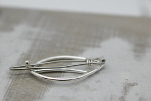 Small Leaf barrette - Petite sterling silver barrette - gift for her - small barrette - hair jewelry - bangs