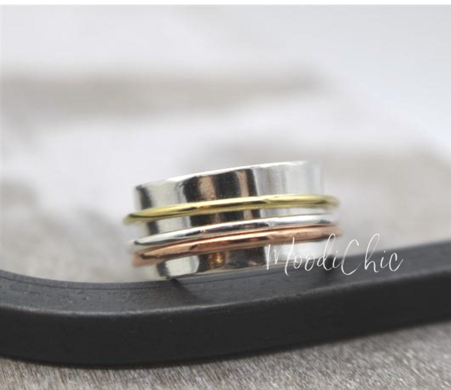 Mixed metal Spinner Ring