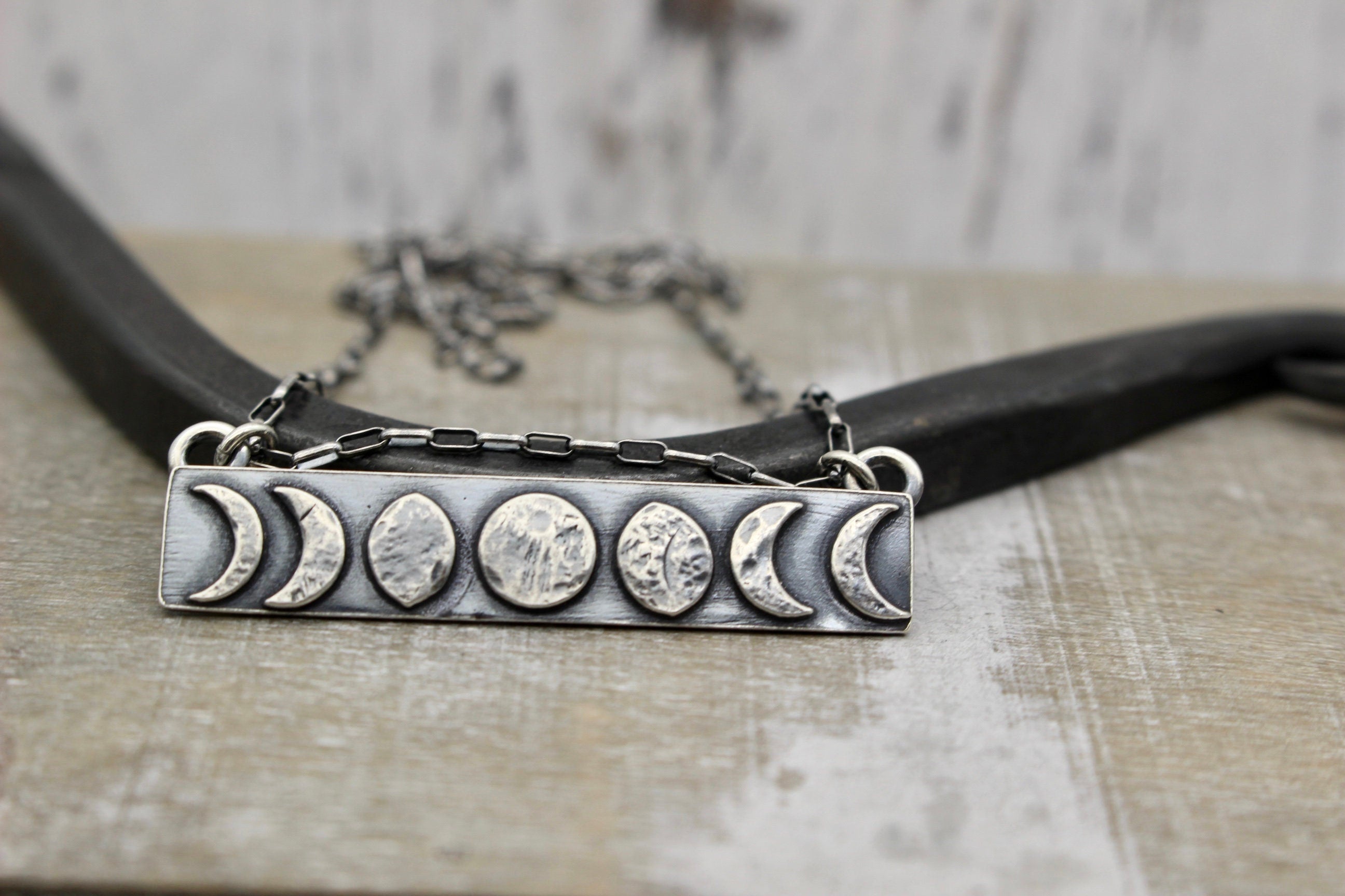 Moon phase bar necklace