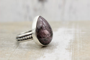 Sterling Silver Quartz Ring - Gemstone ring - purple gemstone ring - ring band - gift for her - jewelry sale
