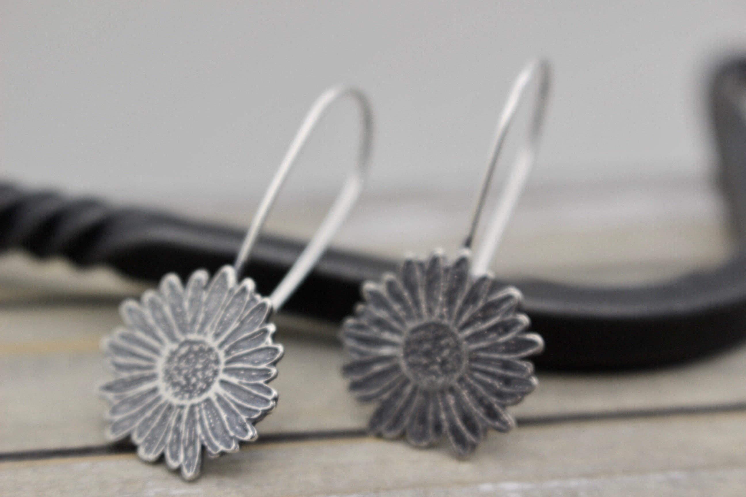 Sterling silver daisy earrings